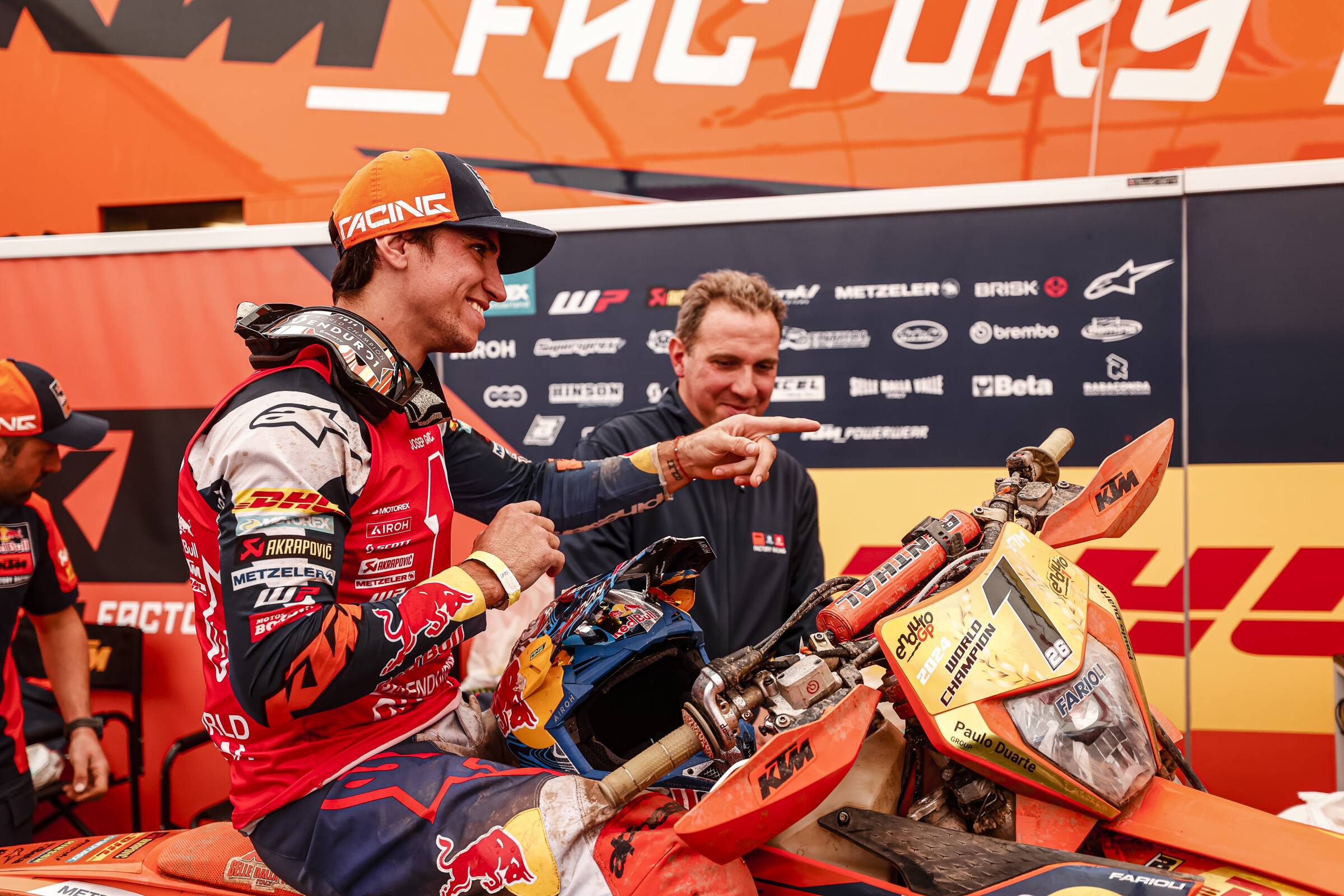 JOSEP GARCIA VINCE!!! CAMPIONE DEL MONDO ENDUROGP ED ENDURO1