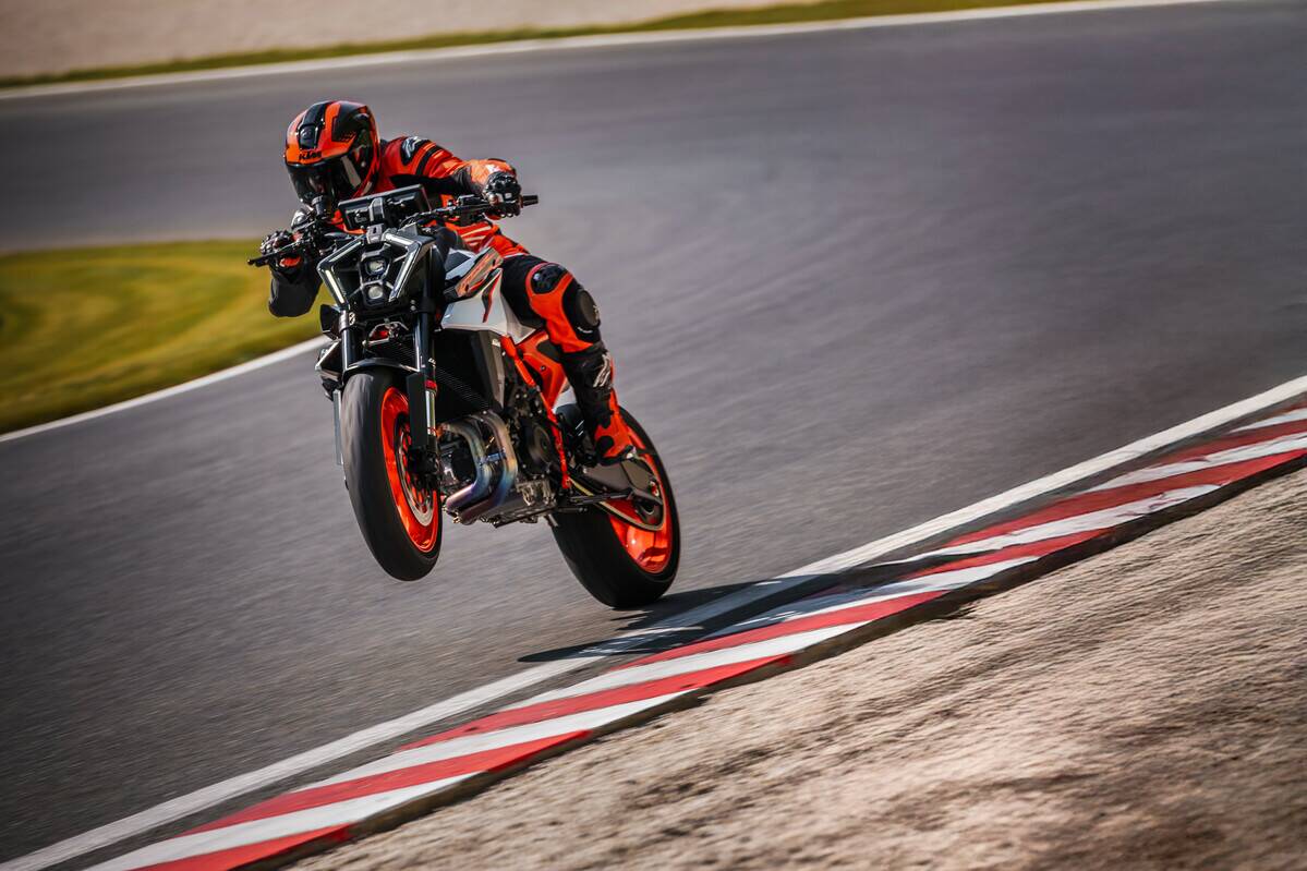 NUOVA KTM 990 DUKE R 2025