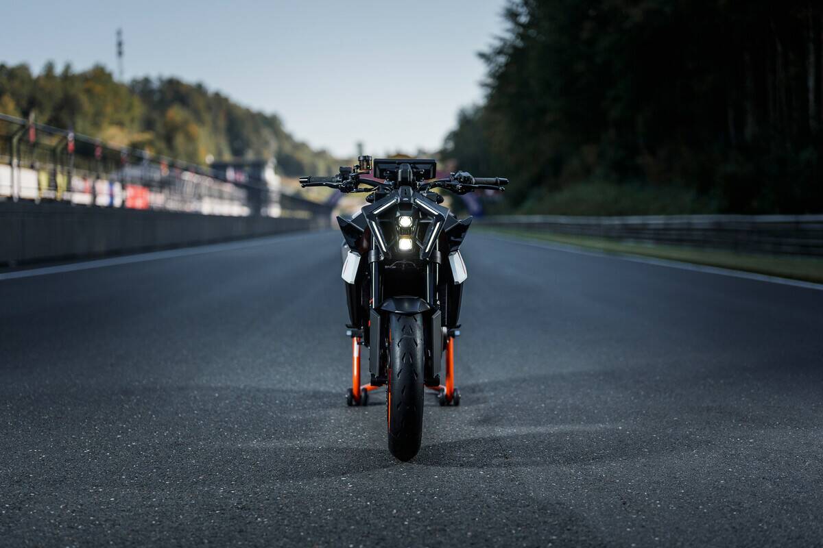 NUOVA KTM 990 DUKE R 2025