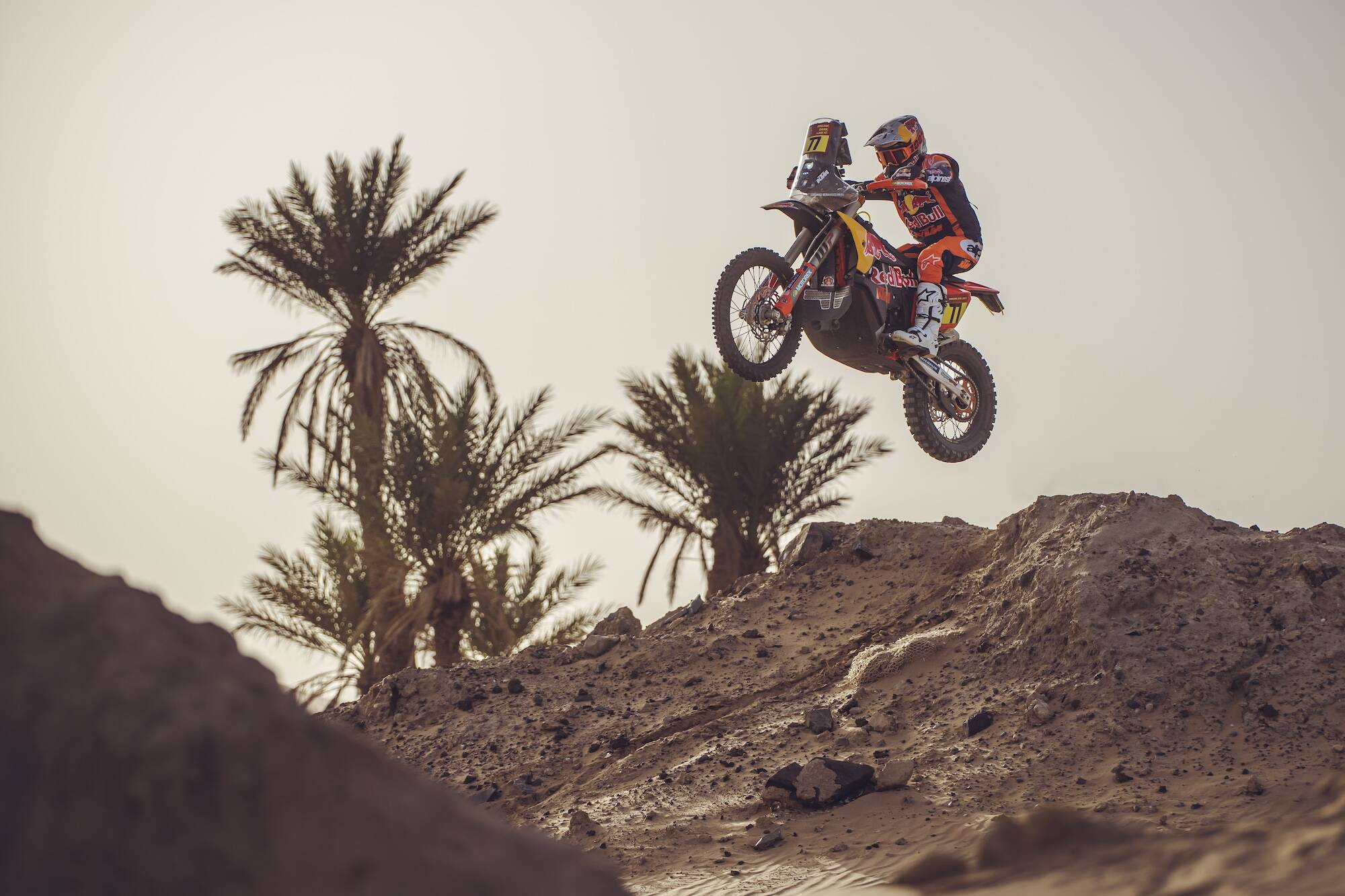 DAKAR 2025: IL TEAM RED BULL KTM FACTORY RACING È READY TO RACE!