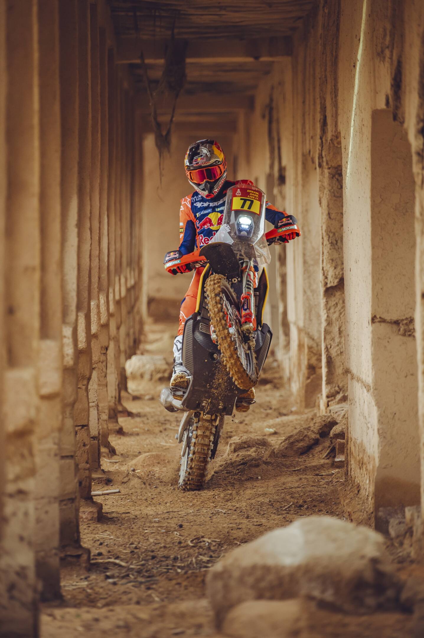 DAKAR 2025: IL TEAM RED BULL KTM FACTORY RACING È READY TO RACE!