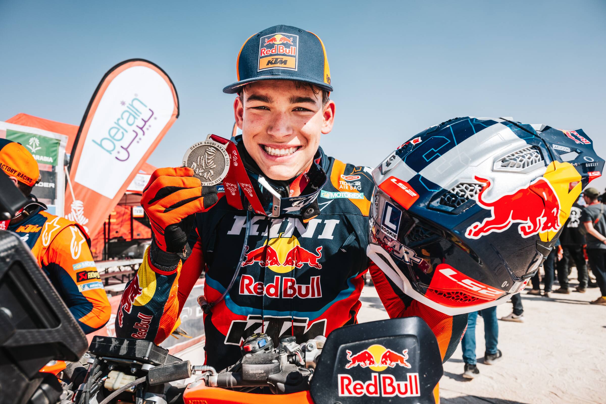 DANIEL SANDERS E KTM VINCONO LA DAKAR 2025