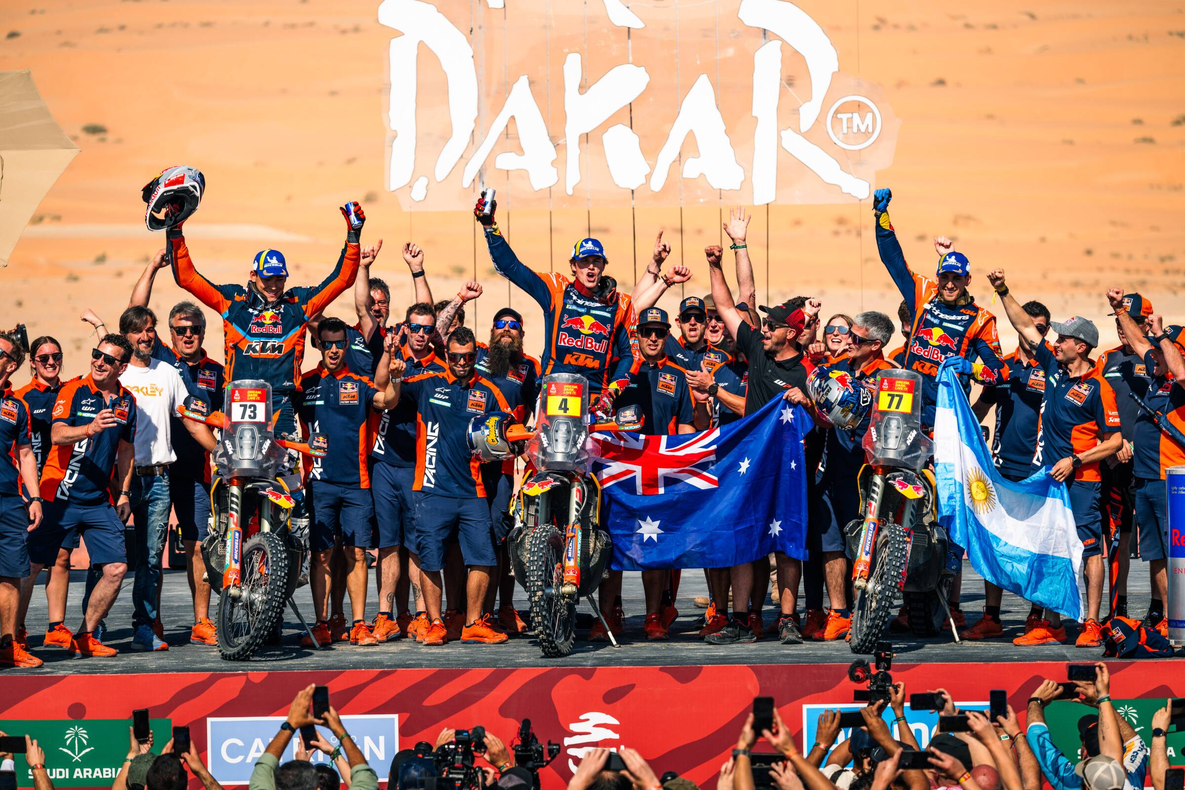 DANIEL SANDERS E KTM VINCONO LA DAKAR 2025