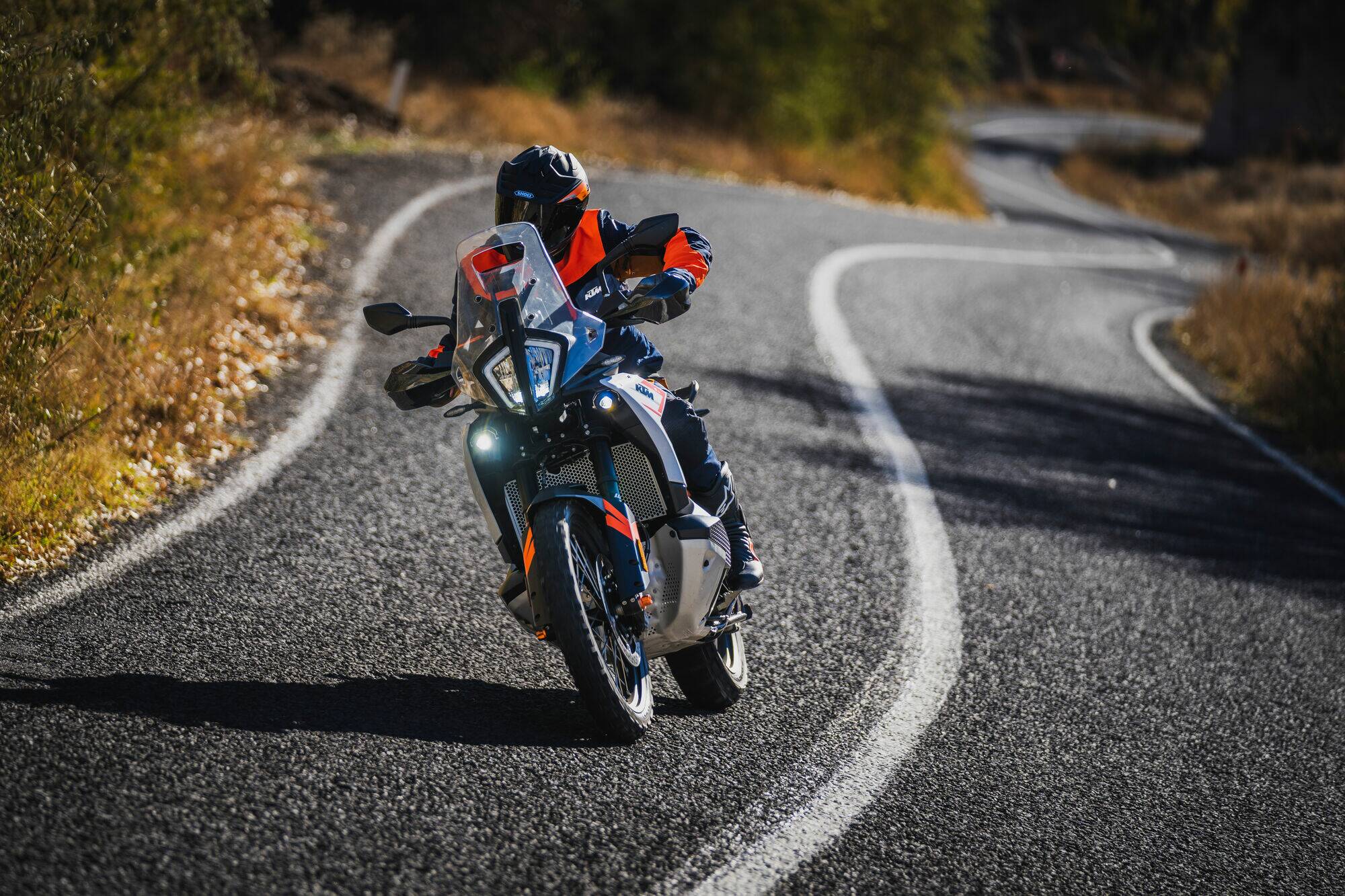 KTM IN AZIONE A EICMA RIDING FEST 2025: LE MOTO READY TO RACE ARRIVANO A MISANO