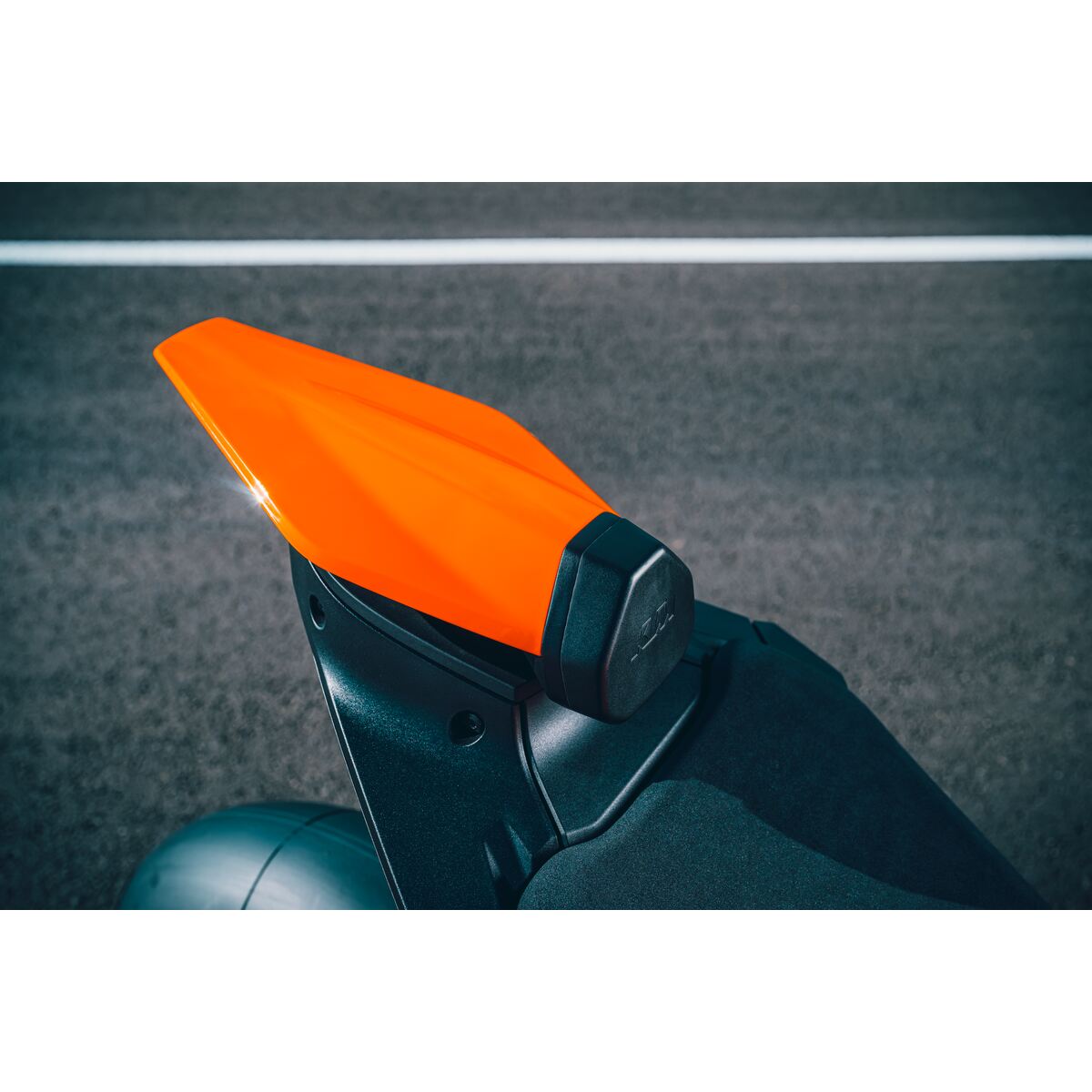 Passenger seat cover