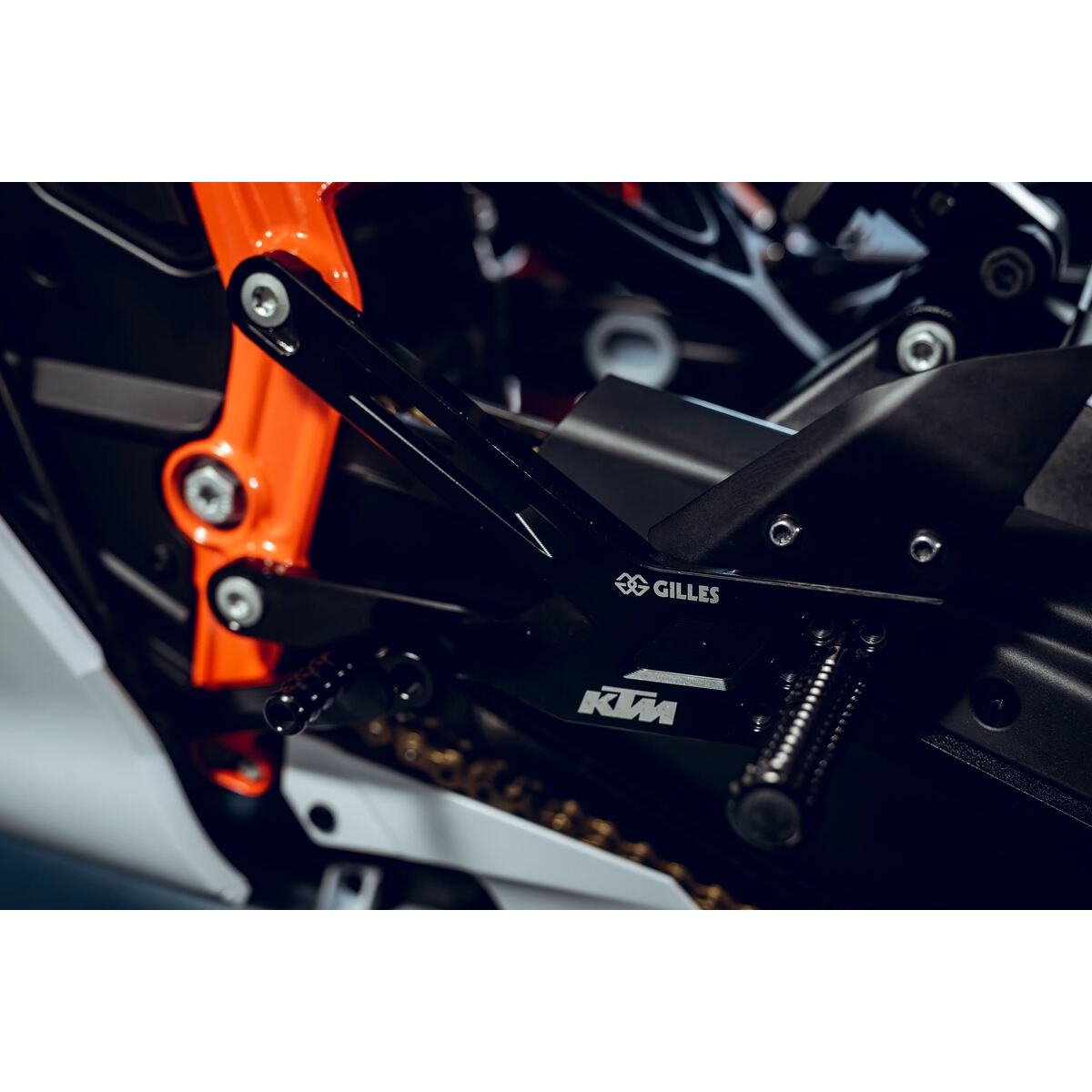 Factory footpeg system