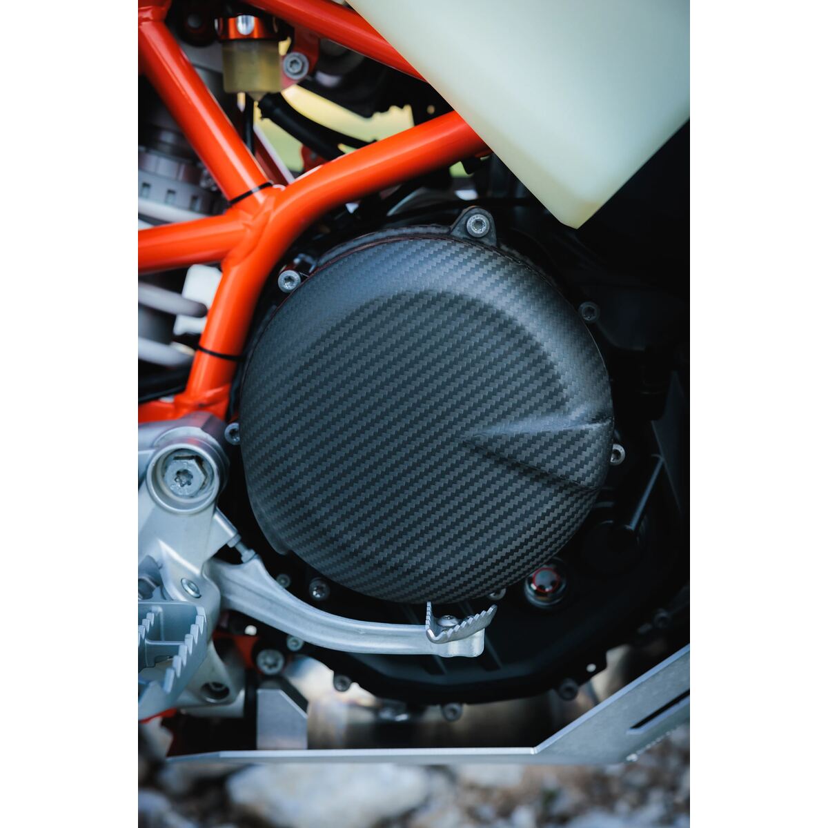 Clutch cover protection